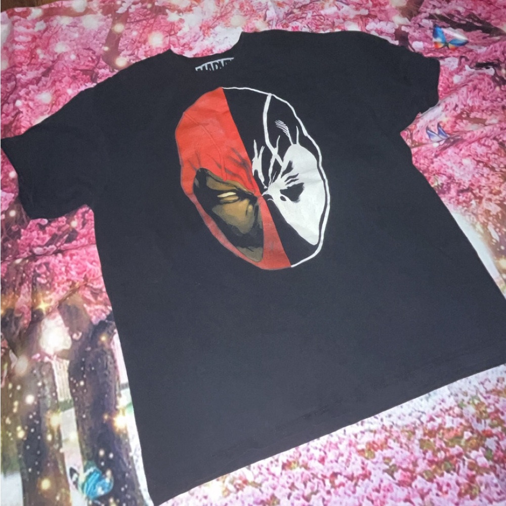Black Deadpool Vs Venom Marvel Graphic T-Shirt
